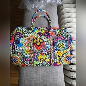 Vera Bradley Grand Traveler Rio